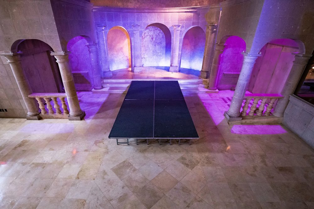 Candela Altar Stage - F