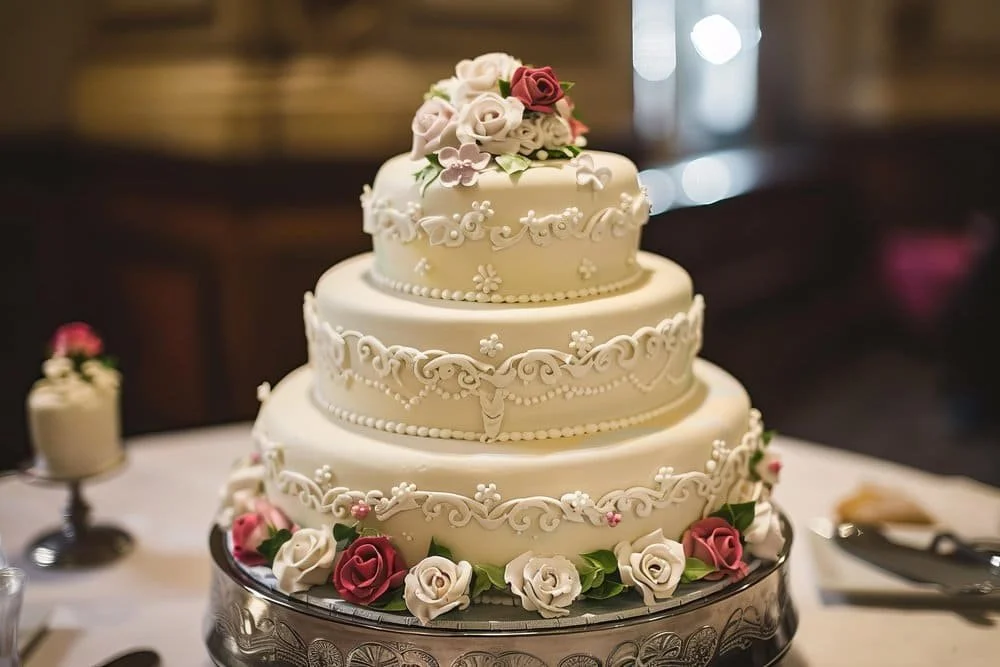 Why Lambeth Cakes Are Hugely Popular for Weddings