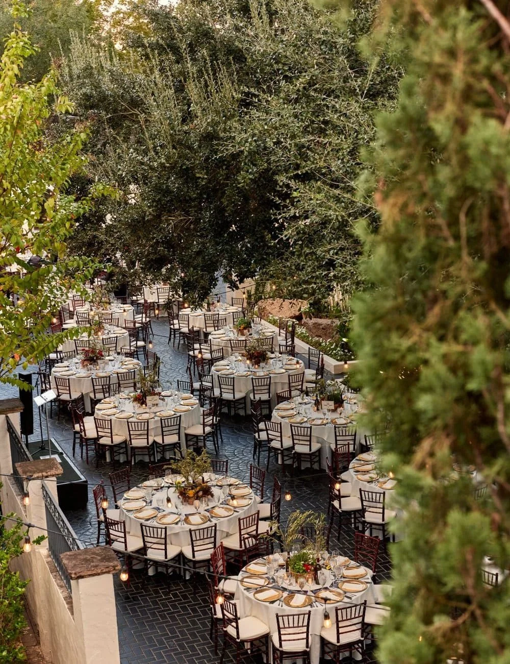 Pros and Cons of Drone Wedding Photography