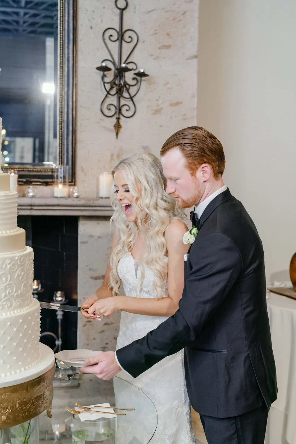 Wedding Videography: Pros, Cons, and A Few Tips