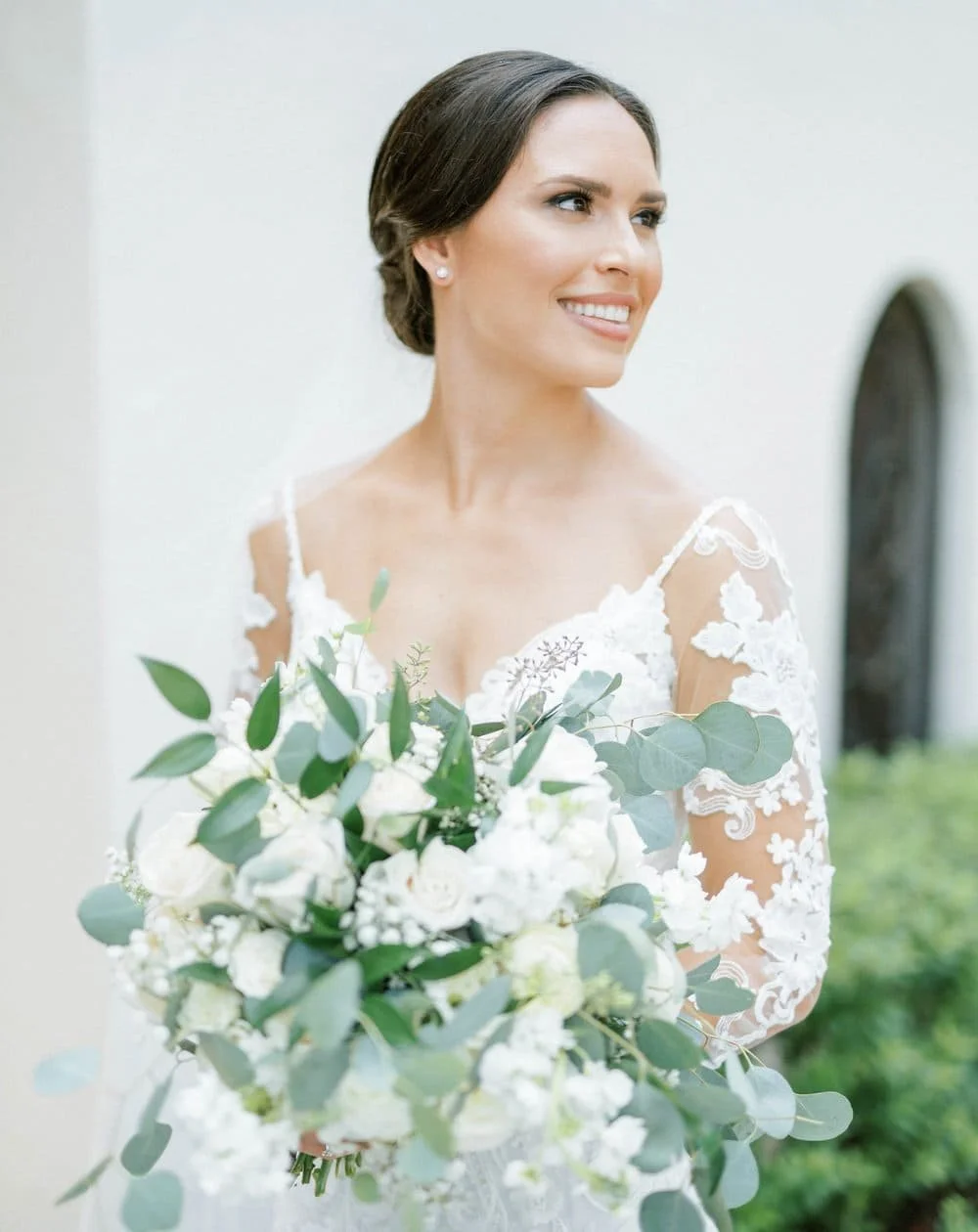Creative Flower Choices for Your Wedding Bouquet